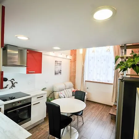 Apartment Tobacna Red Ljubljana